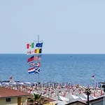 Siesta Hotel