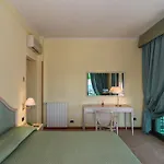 Siesta Hotel