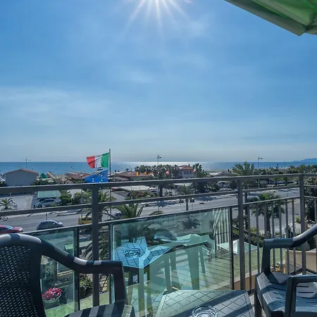 Hotel Siesta Lido di Camaiore