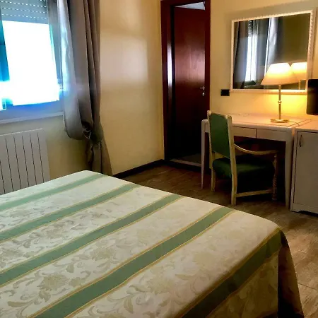 Siesta Hotel