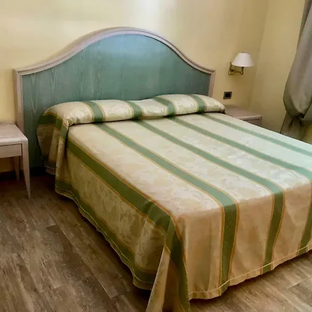 Hotel Siesta 3*