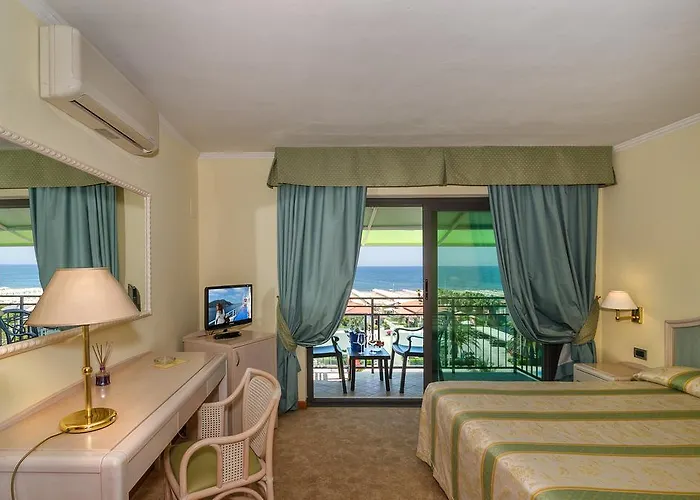 Siesta Hotel 3*